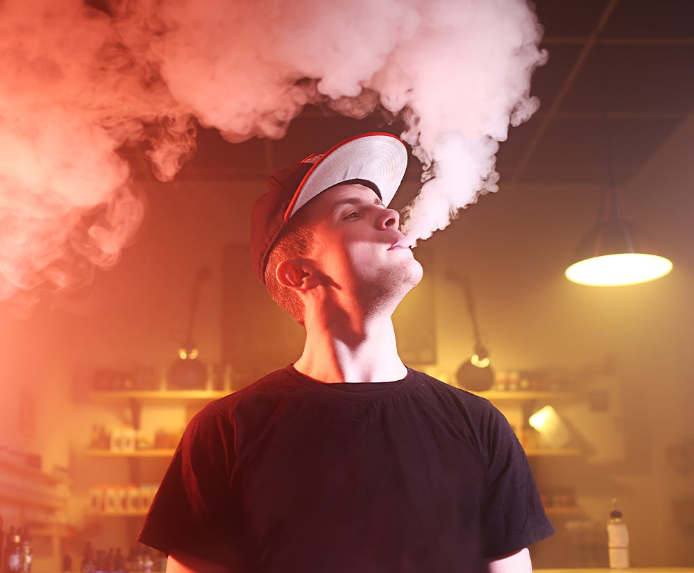 You are currently viewing Vaping: A Trendy and Practical Alternative to Smoking – cutting the smelly habit!